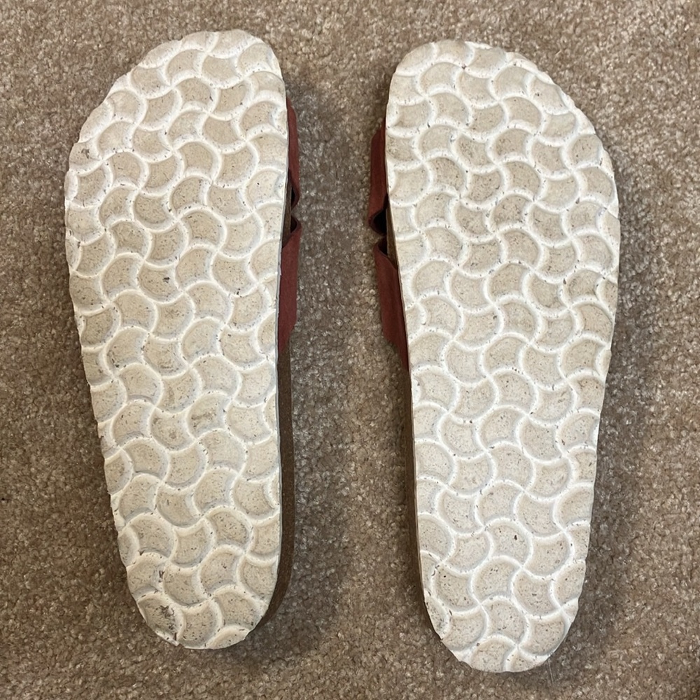 Sandals - Picture 2 of 2
